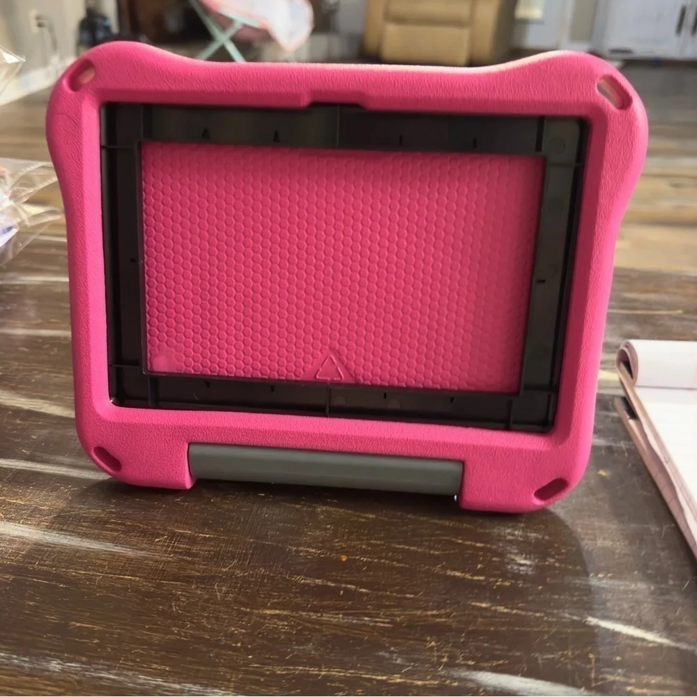 Kids pink fire tablet case new see pictures for measurements